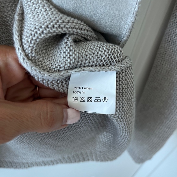 Elegant Bongenie Grieder Linen Blend Cardigan – Light Taupe – XS - Picture 5 of 7